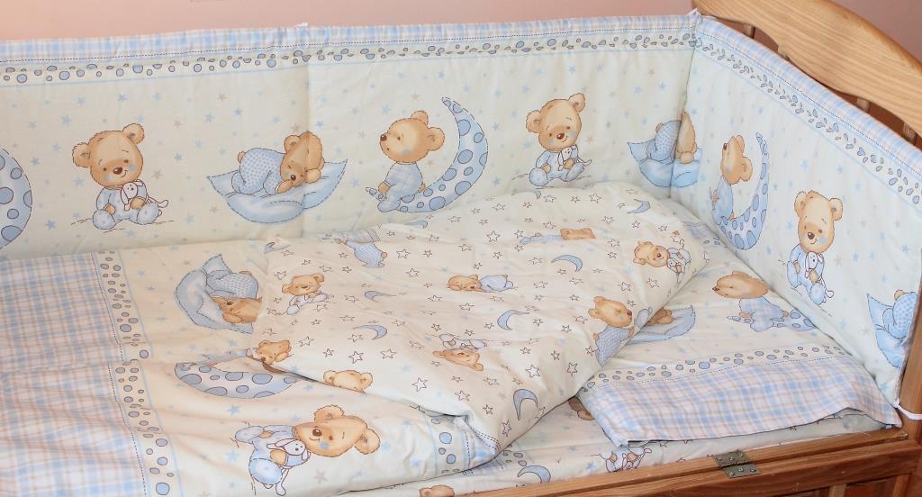 Комплект постельного белья в детскую кроватку Мишка в пижамке голубой  из 3-х элементов