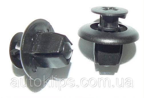 Кліпса кріплення підкрилка Toyota Camry / Daihatsu 90467-09166