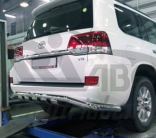 Захист заднього бампера Shark на Toyota Land Cruiser 200 (c 2007--) Can Otomotiv d76 mm