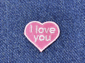 Нашивка серце I love you 33х30 мм
