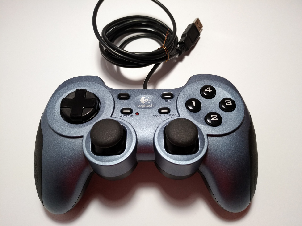 Геймпад logitech gamepad f310 usb (940-000135). Logitech rumblepad 2. Джойстик logitech f710. Геймпад logitech gamepad. Logitech gamepad f310 лгбт.