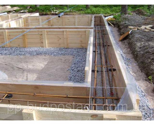 Який фундамент підійде для будинку з блоків?