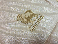 Зимова тепла ковдра з овечої вовни 195х215. Мікрофібра.