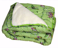 Теплое одеяло двуспального размера из овечьей шерсти "Лери Макс" - салатовый окрас