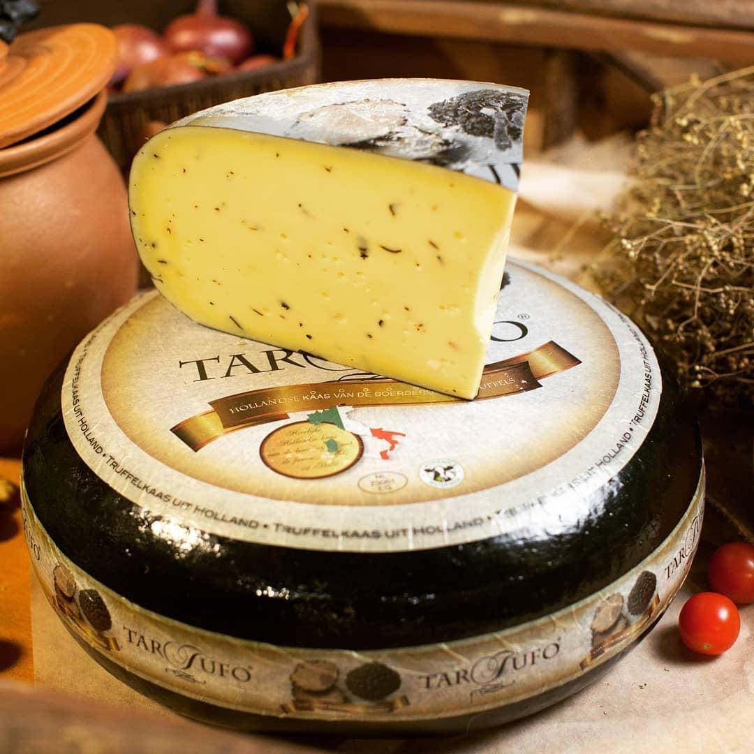 

Сыр Tartufo с трюфелем Голландия