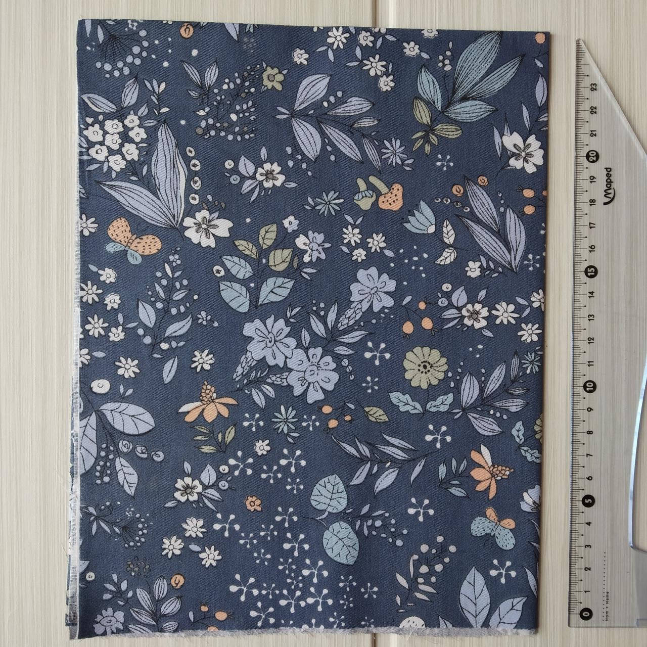 

Отрез сатина Растительный орнамент на синем фоне. Отрез 40*50 см