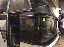 Изготовление и замена лобового стекла на автобус Neoplan 117 в Никополе (Украина)