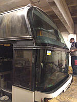 Изготовление и замена лобового стекла на автобус Neoplan 117 в Никополе