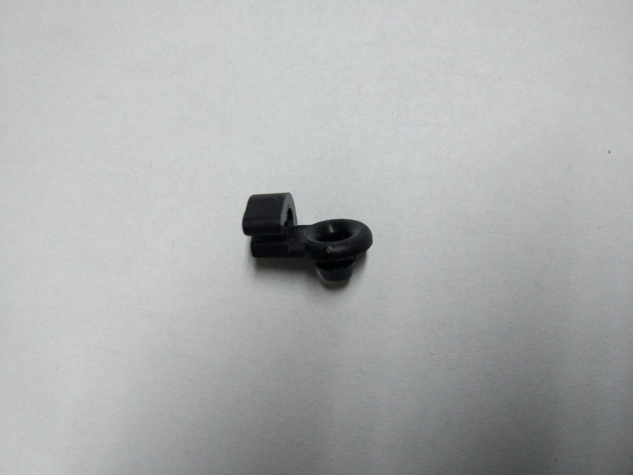 Кліпса тяги замка дверки Renault Trafic, Opel Vivaro 2001-2014, Renault 7701069759