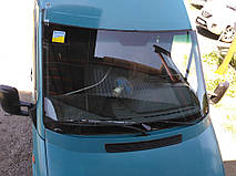Изготовление и замена лобового стекла на Mercedes Sprinter  в Никополе
