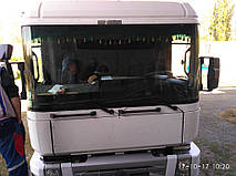 Изготовление и замена лобового стекла на Renaul Magnum в Никополе