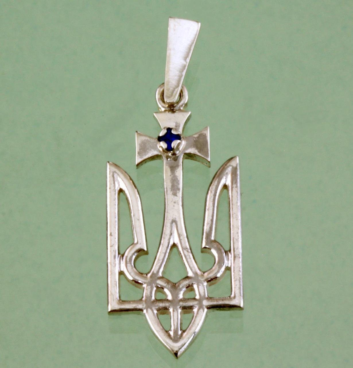 Срібний підвісок зі шпінеллю