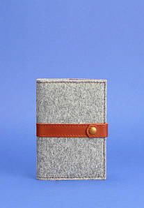 Обкладинка для паспорта 1.1 шкіра + еко-фетр коньяк