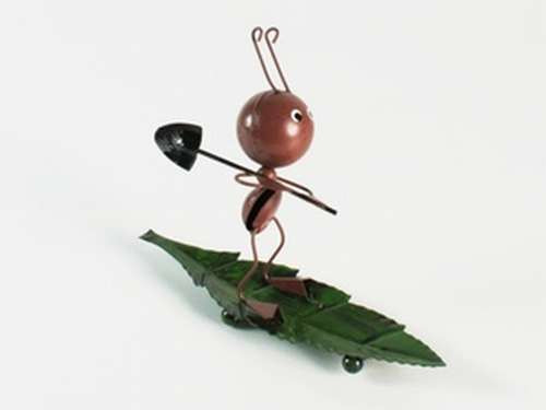 Фігурка з металу Мураха дачник із лопатою, фото 1