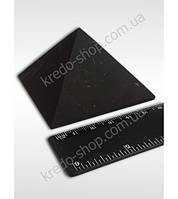 Піраміда з шунгита 60х60мм