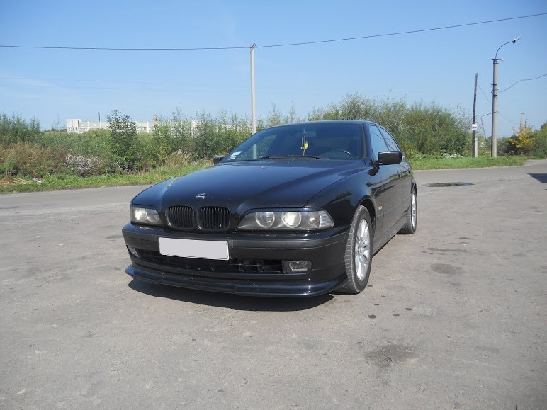 НАКЛАДКА ПЕРЕДНОГО БАМПЕРА BMW E39 ДОРЕСТИЛ