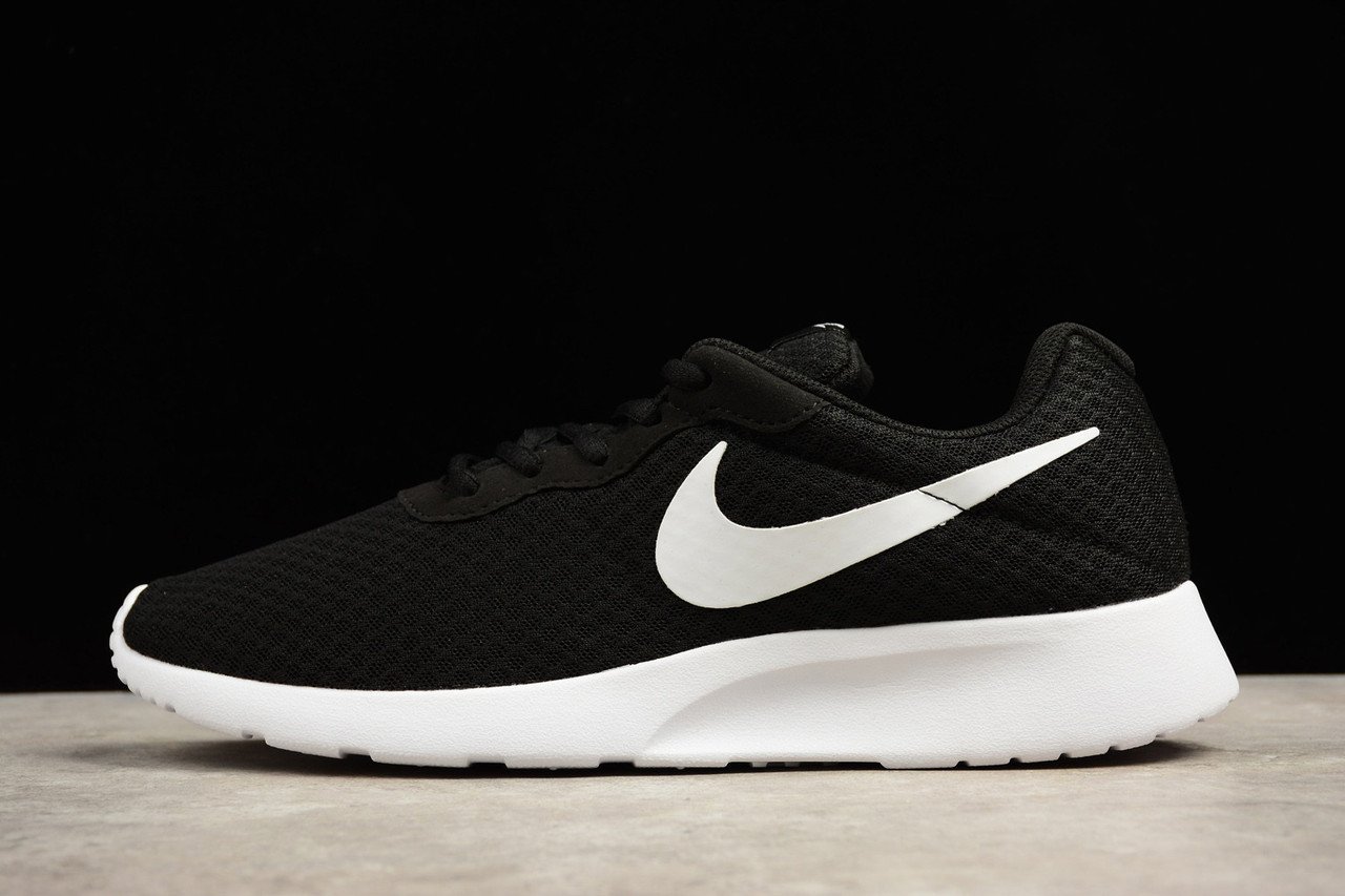 Кросівки жіночі Nike Tanjun / NKR-1407