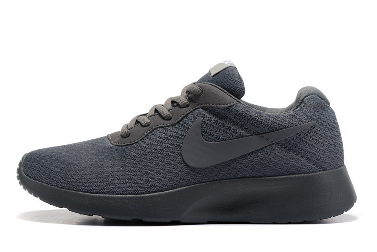 Кросівки жіночі Nike Tanjun / NKR-1415