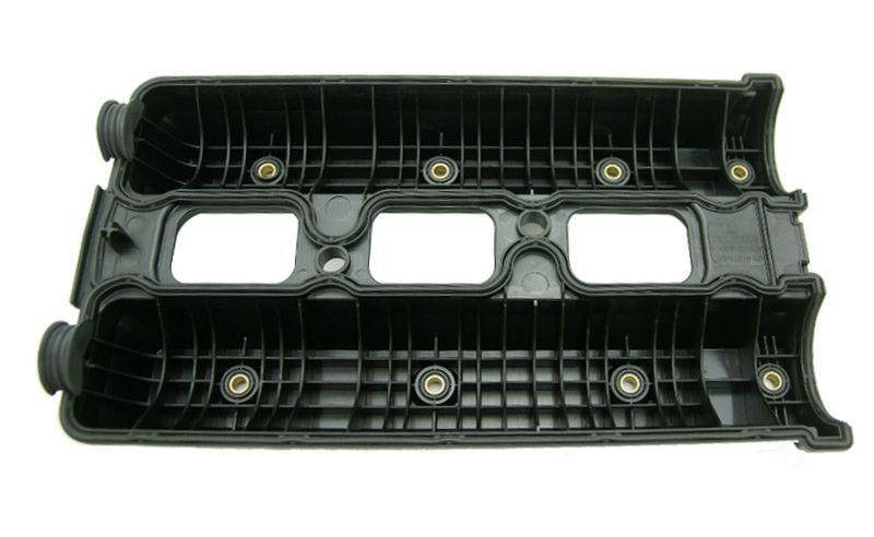 Кришка клапанів правої ГБЦ GM 55351452 Y26SE Y32SE Z32SE OPEL