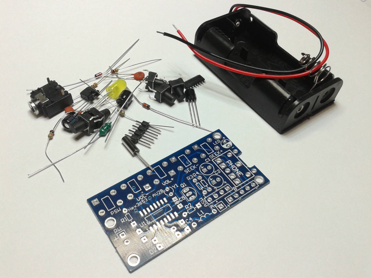 

КИТ, набор HEX3653 стерео-ФМ радио 76MHz-108MHz DC1.8-3.6V