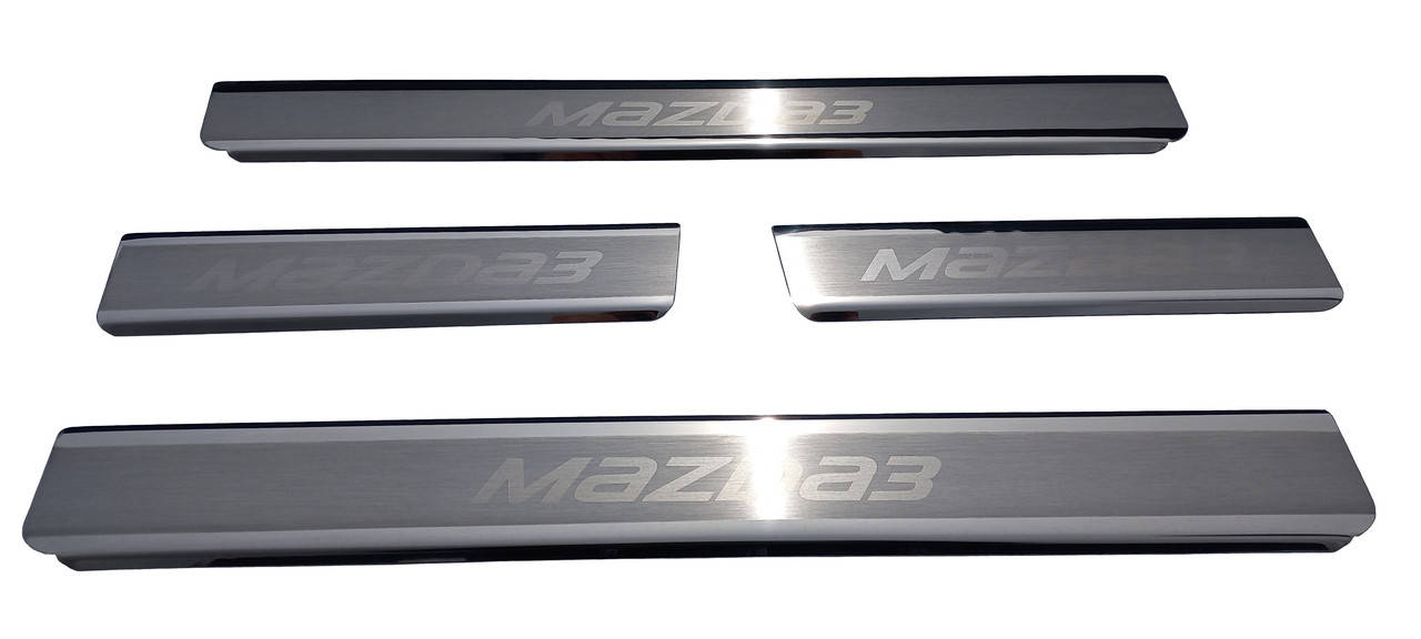 

Накладки на пороги MAZDA 3 (2003-2009)