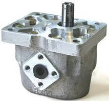 Насос шестерний НШ10У-3. правий