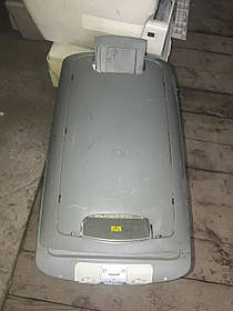 Планшетний А4 сканер із вбудованим слайд-модулем HP ScanJet 5530