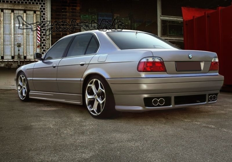 НАКЛАДКА ЗАДНЯЯ BMW E38