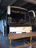 Изготовление и замена лобового стекла на автобусе Noge Touring Star 3.45/10 в Никополе (Украина) 2