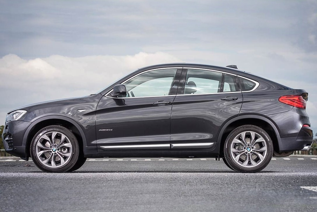 ПОРОГИ (НОДЖЕННЯ БОКОВНІ) BMW X4