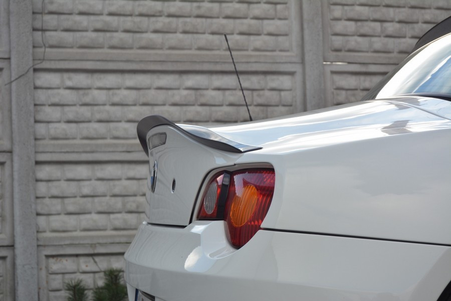 СПІЙЛЕР НА КРИШКУ БАГАЖНИКА BMW Z4 (ДОРЕСТ.)