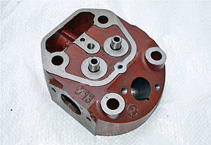 Голівка циліндра гола старого зразка дизельного двигуна 175n