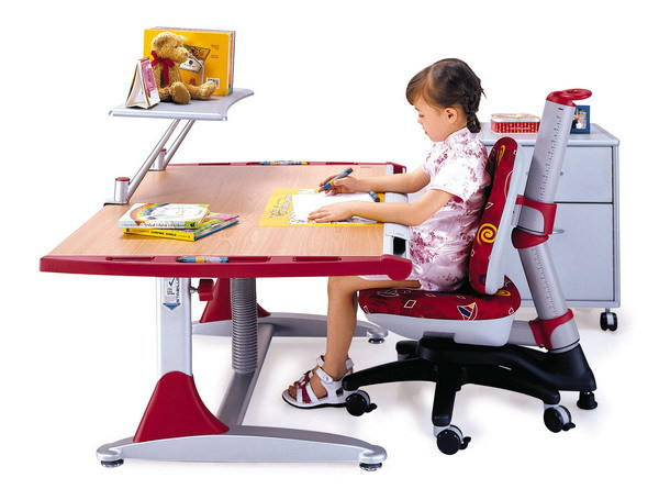 Дитячий стіл KD-7L-BR ("Comf Pro")