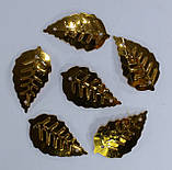 Паєтки Листочок (золото) (10 шт./пач.) Розмір 24х14 мм. №26, фото 3