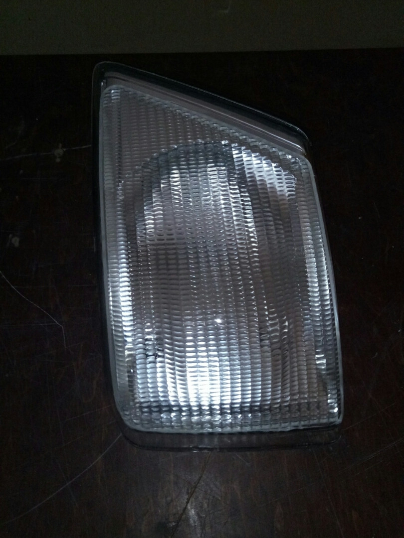 Поворот лівий (білий) Е3 IVECO