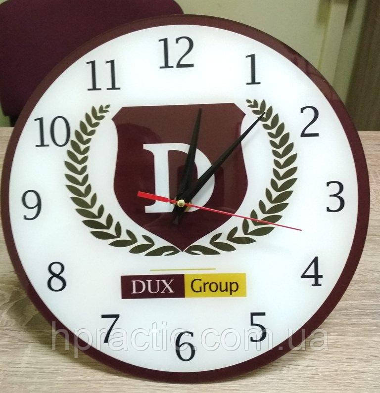 Часы с логотипом "DUX Group" Д=300 мм