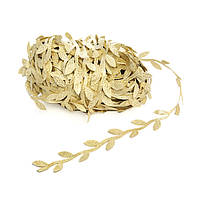 Стрічки з листочками та сніжинками