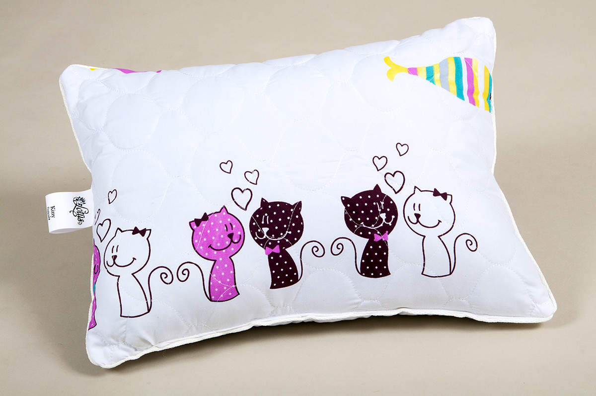 Подушка дитяча стьобана Kitty 40х60