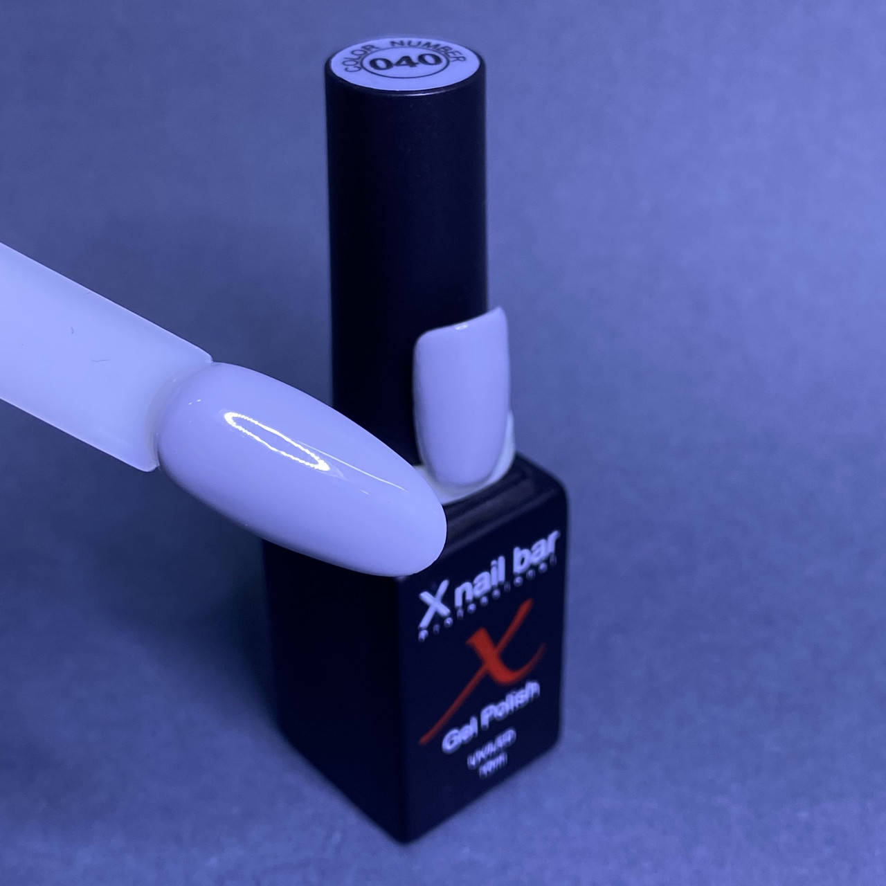 

Гель-лак для ногтей X Nail Bar Professional 040 10мл