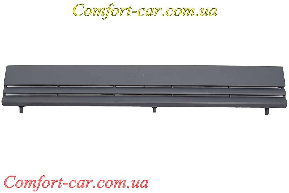 

Решетка радиатора 1102 АвтоЗаз, Черный