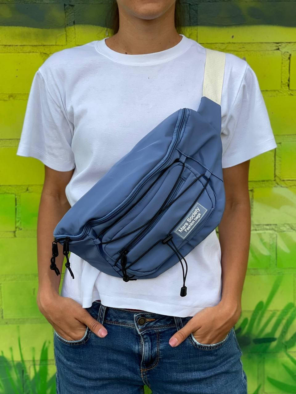 

Женская большая вместительная бананка \ поясная сумка \ сумка на пояс \ с подкладкой "Lacing" синяя, Синий