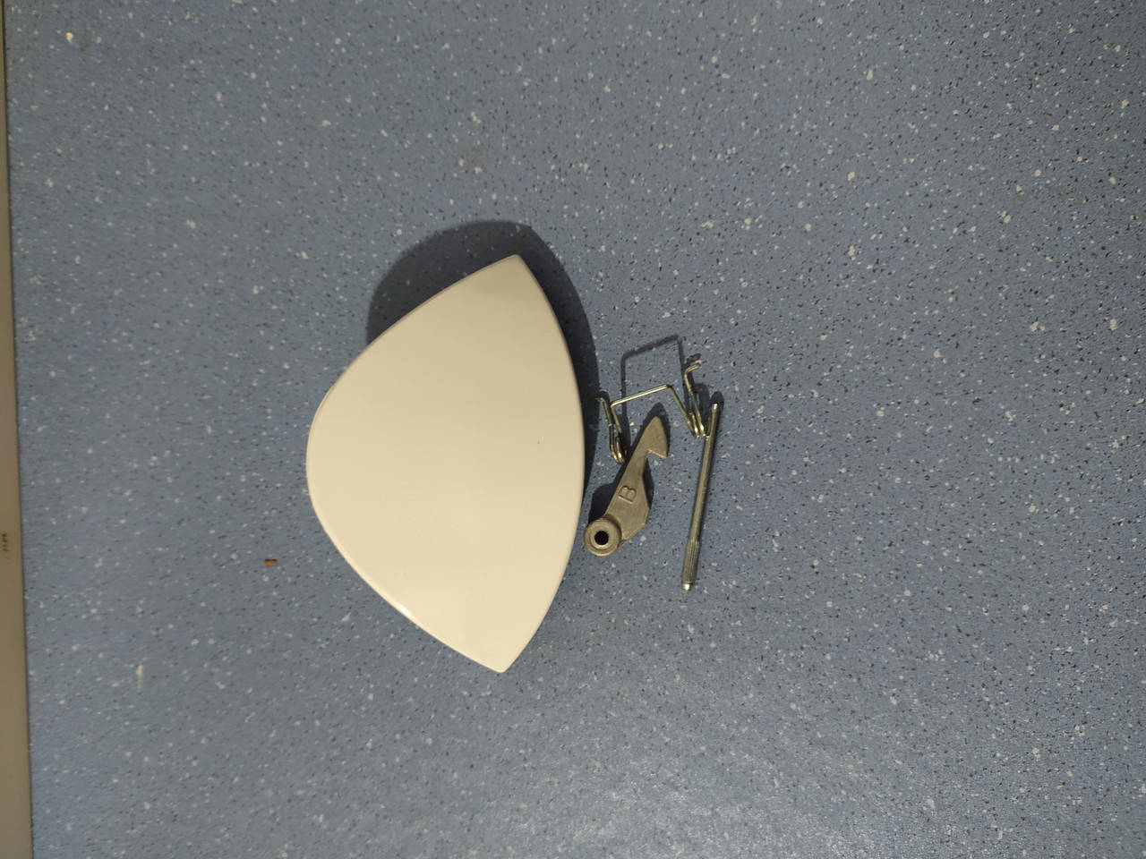 

Ручка двери стиральной машины ARISTON-INDESIT C00075323 (482000022682)
