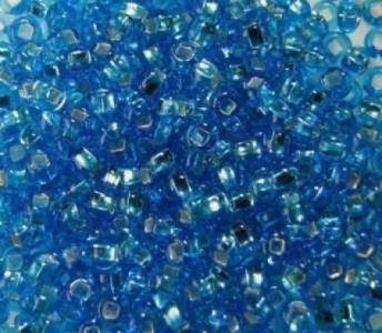 

Чешский Бисер Preciosa № 10/0 67150 (блестящий голубой) / 5 г