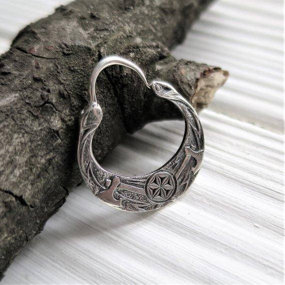 

Серьга Громовое колесо серебро
