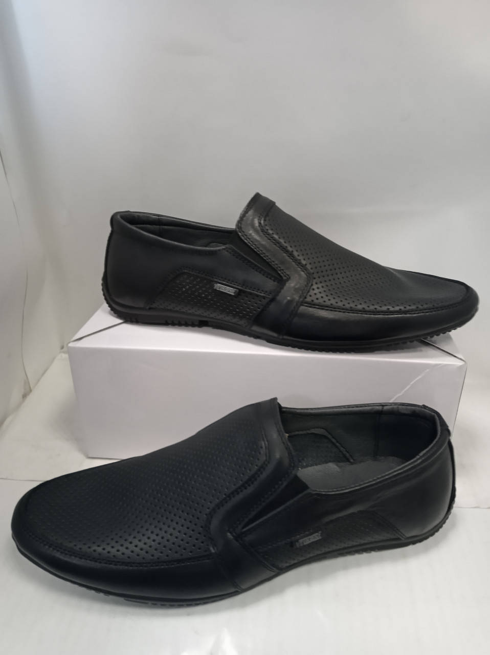 

Мужские кожаные летние туфли., Черный