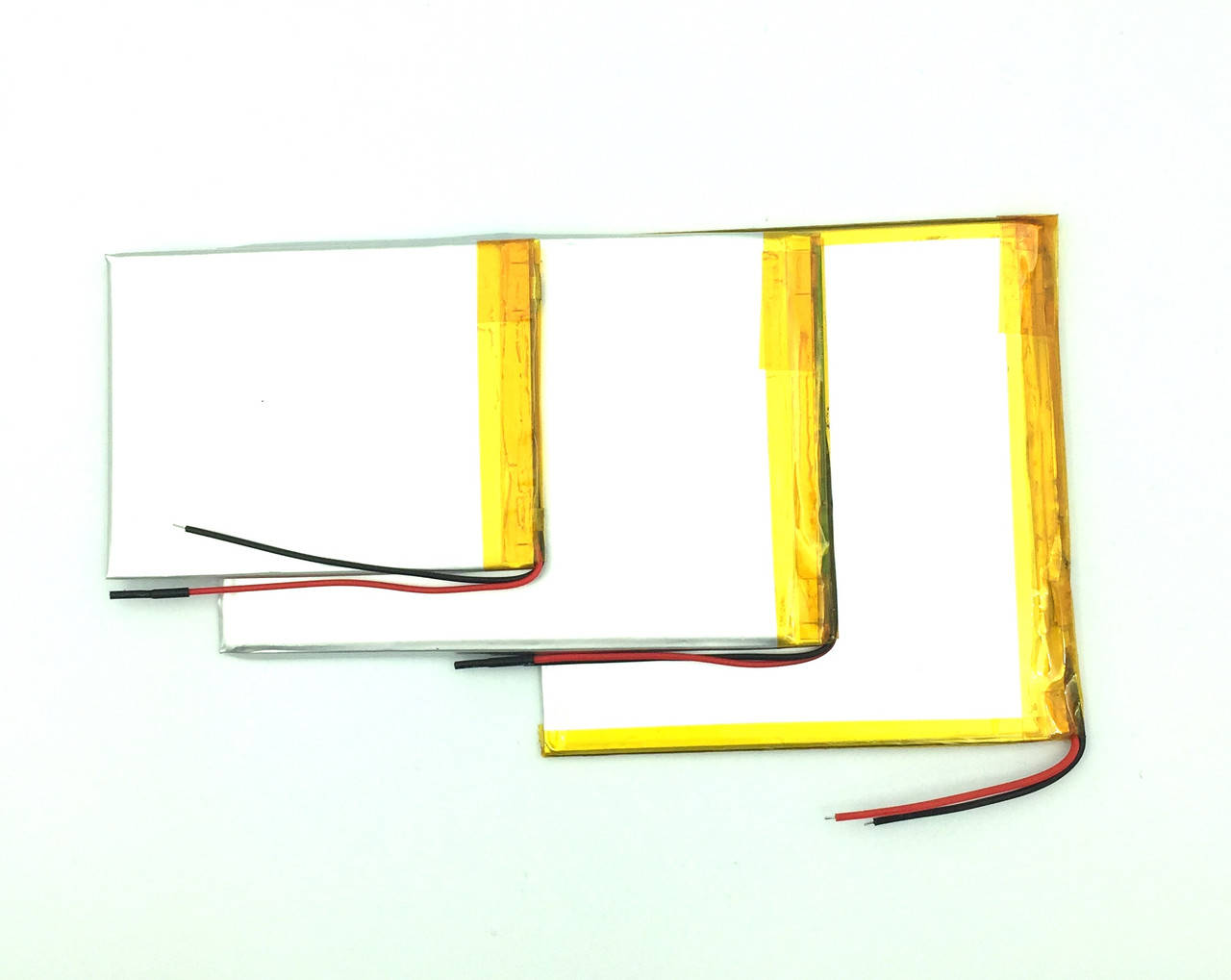 

Аккумулятор универсальный 90х70х3 мм 3,7V 4000mAh