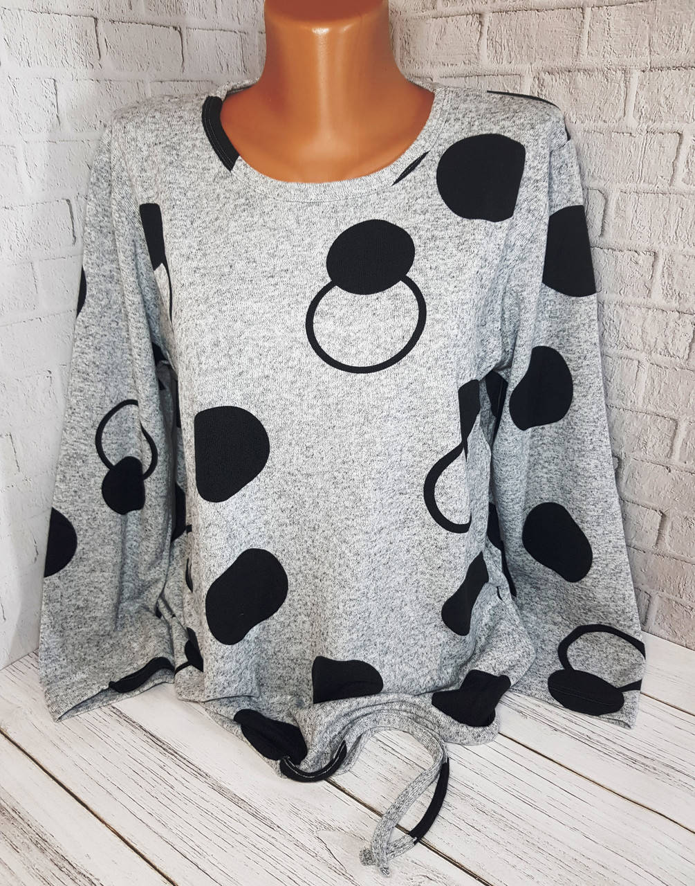 

Женская кофта 52-54р. серая в т. синий горох, Светло-серый