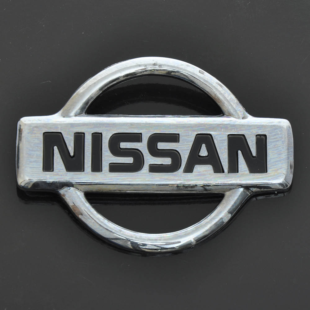 

Эмблема "Nissan" Пластик 2 Пукли Маленькая 50х69мм