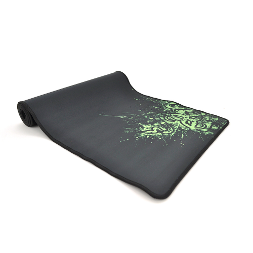 

Коврик 300*800 тканевой RAZER с боковой прошивкой, толщина 3 мм, цвет Black, Пакет, Черный