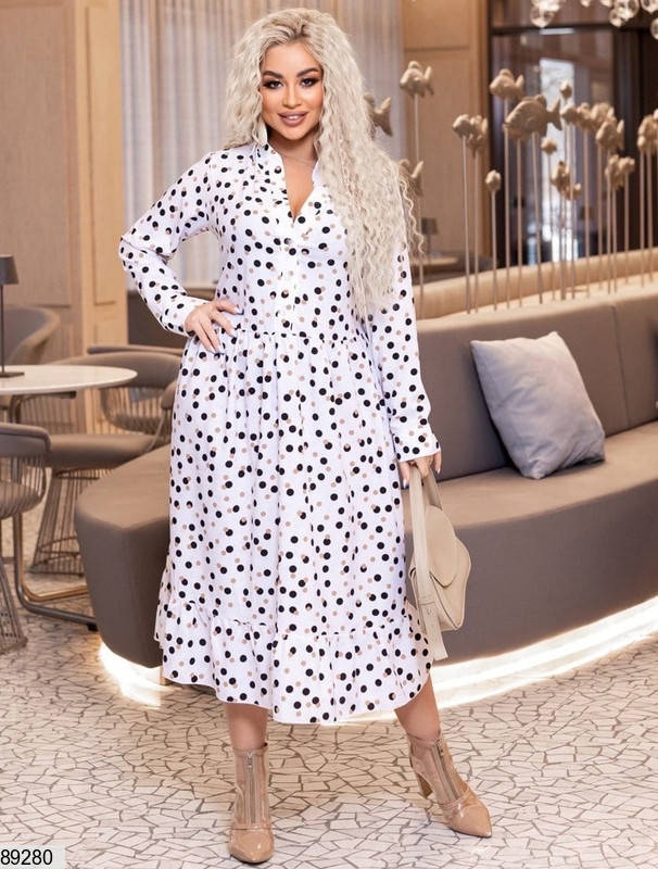 

Р. 48-62 Стильное свободное платье в горошек больших размеров 54/58, Белый